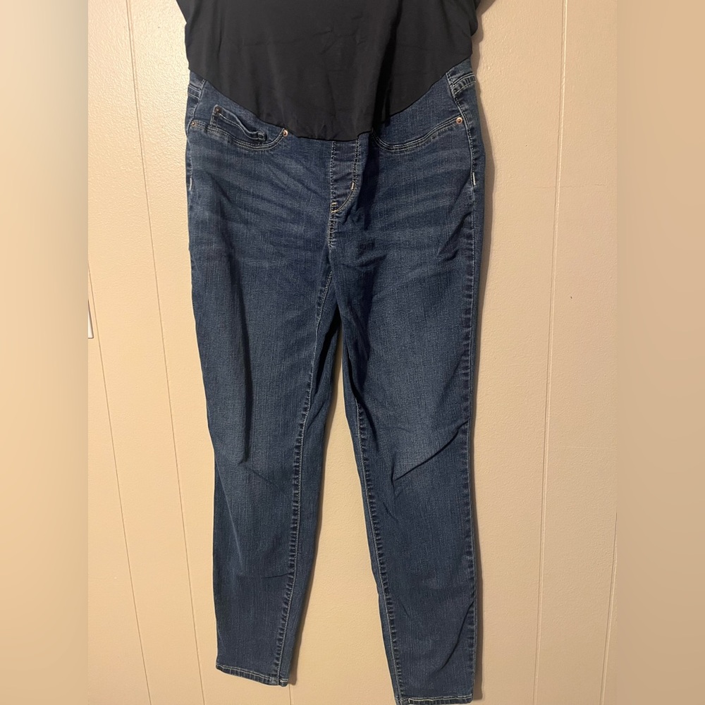 Levi Strauss Full Panel Maternity Skinny Jeans